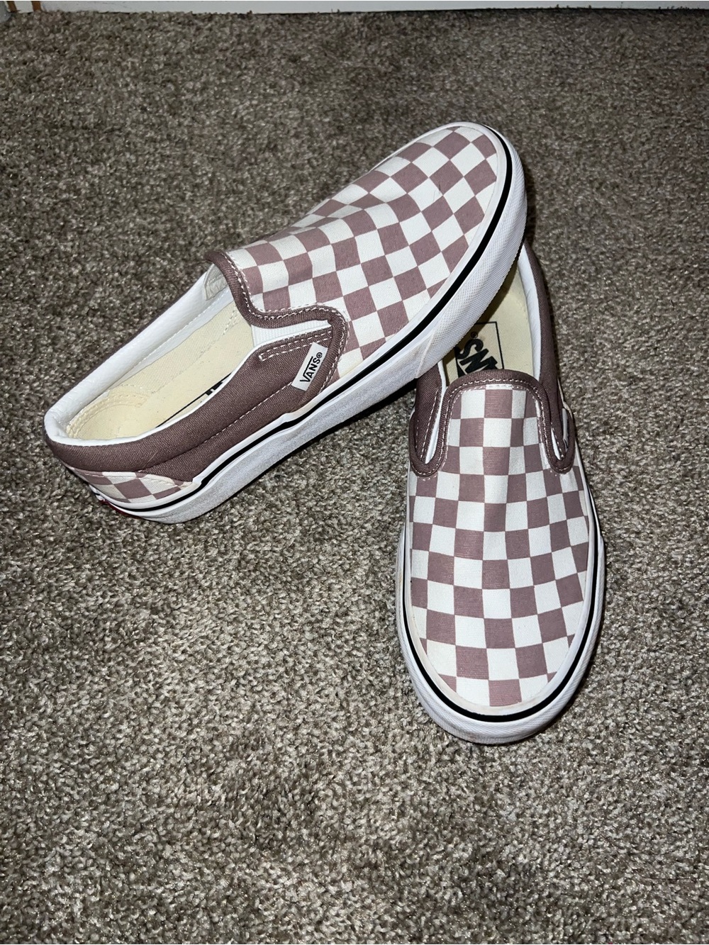 Vans Walnut Brown Checkered Sneakers - Picture 2 of 9